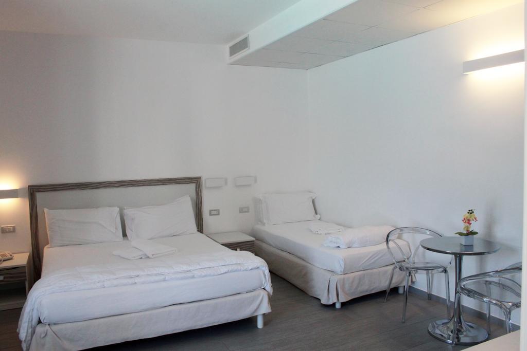 Hotel Miramare Marina di Ragusa Quarto foto